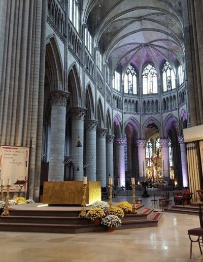 Cathédrale de Rouen intérieur : notre dame de Rouen